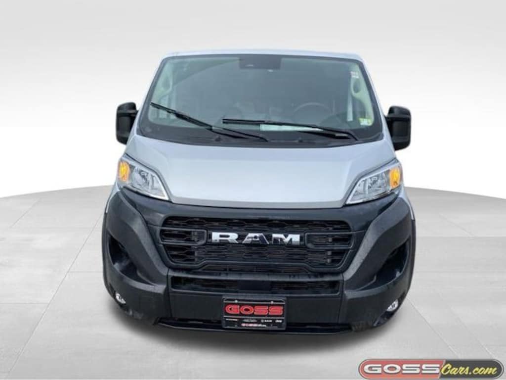 New 2024 Ram ProMaster 1500 TRADESMAN CARGO VAN LOW ROOF 118' W Cargo Van
