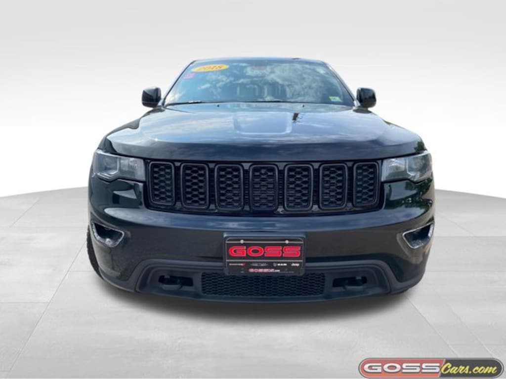 Used 2018 Jeep Grand Cherokee Laredo E SUV