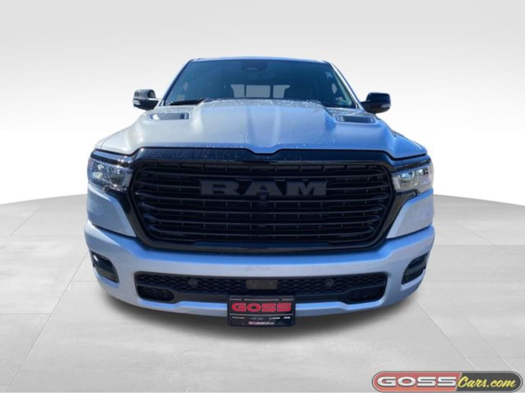 New 2026 Ram 1500 LARAMIE CREW CAB 4X4 5'7 BOX Pickup