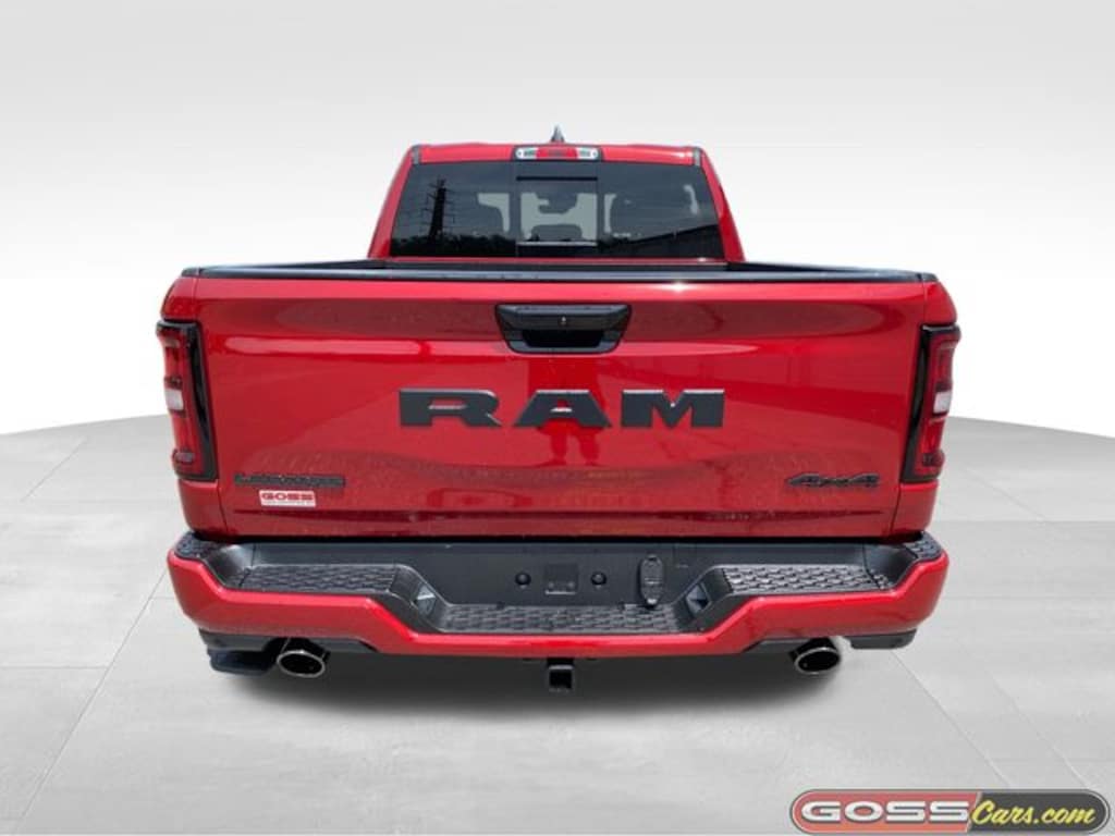 New 2026 Ram 1500 LARAMIE CREW CAB 4X4 5'7 BOX Pickup