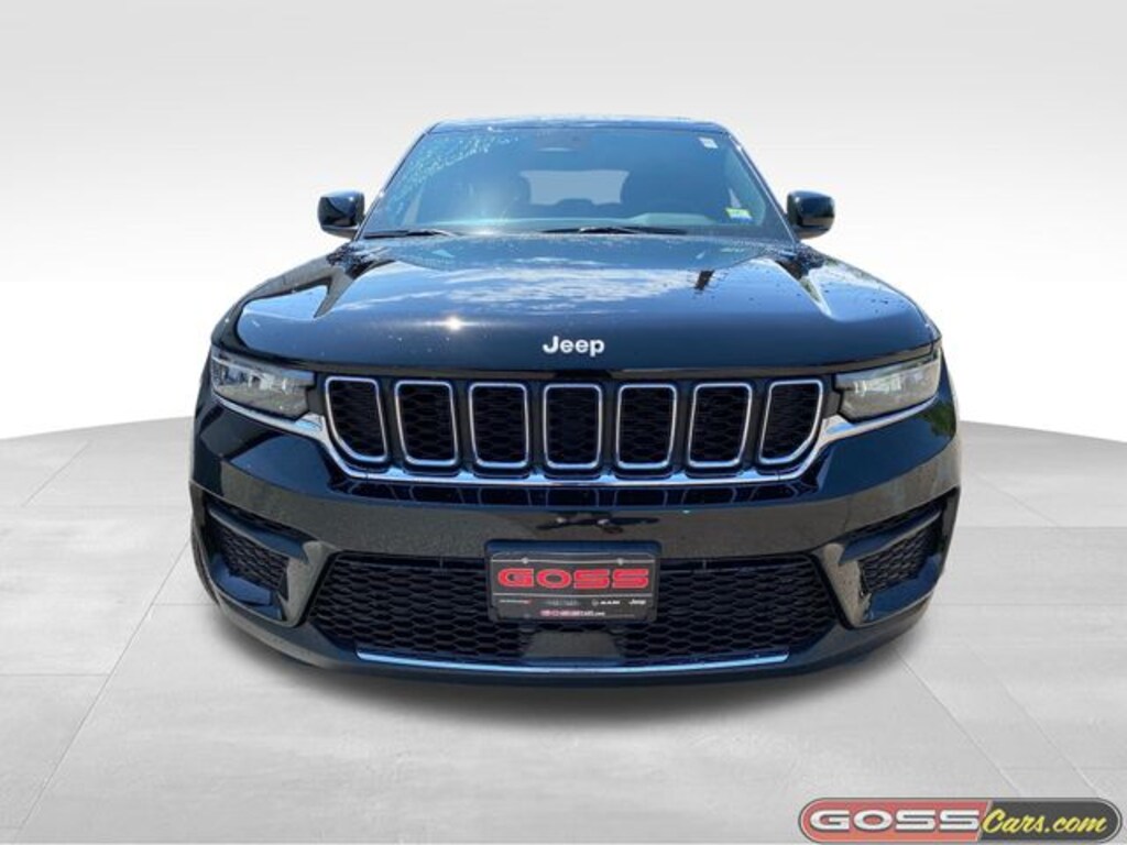 New 2026 Jeep Grand Cherokee LAREDO X 4X4 Sport Utility