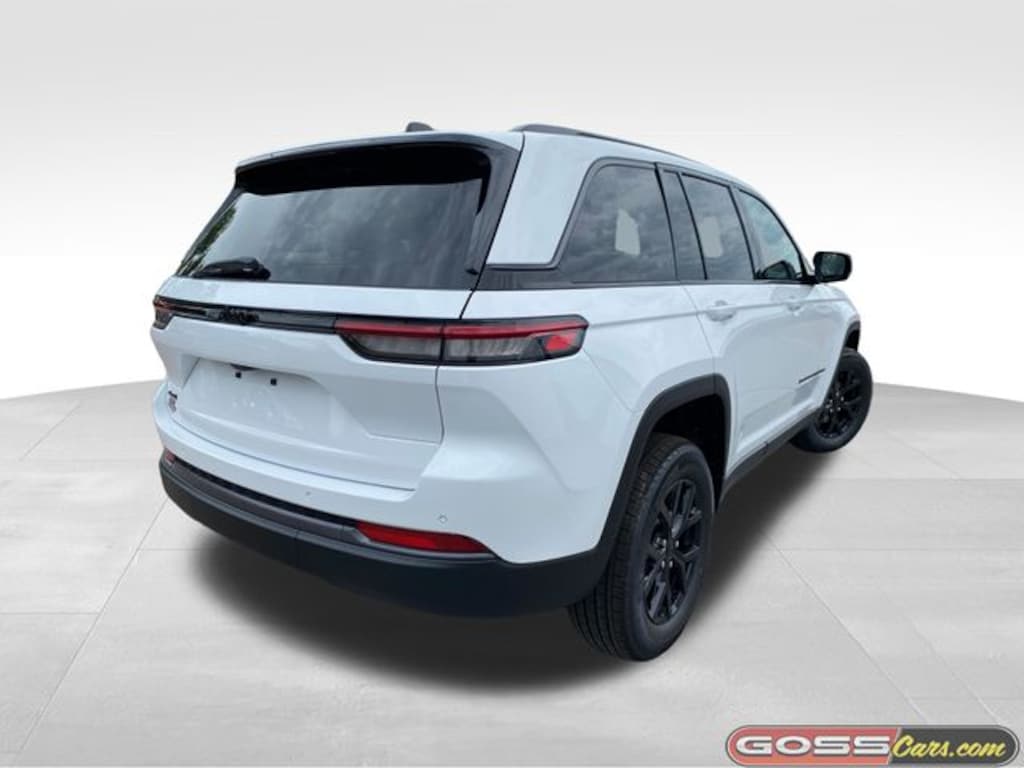 New 2026 Jeep Grand Cherokee LAREDO ALTITUDE 4X4 Sport Utility