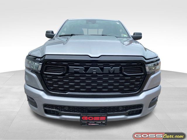 2025 Ram 1500 Tradesman photo 2