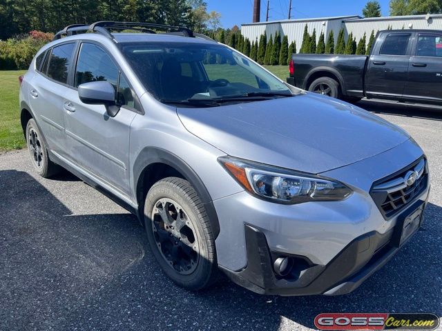 2021 Subaru Crosstrek Premium photo 2