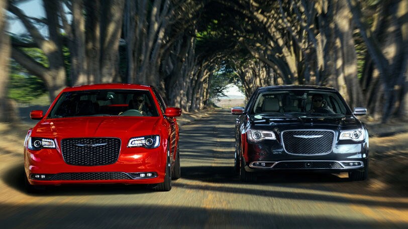 Chrysler 300 vs. Ford Taurus Goss Dodge Chrysler