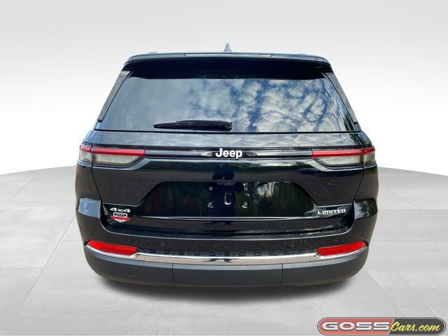 2025 Jeep Grand Cherokee Limited photo 2