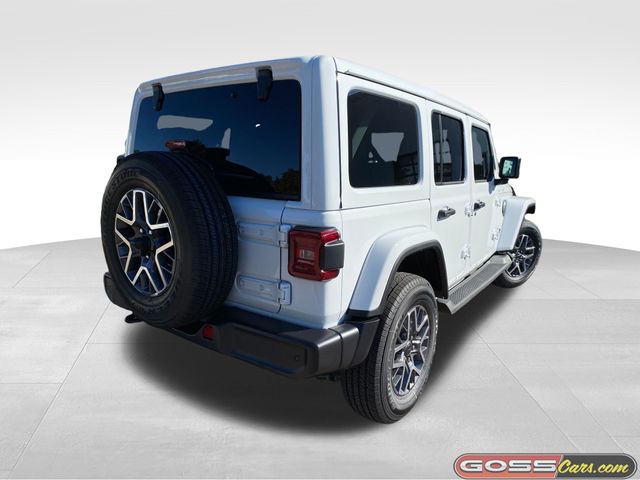 2025 Jeep Wrangler Sahara photo 3