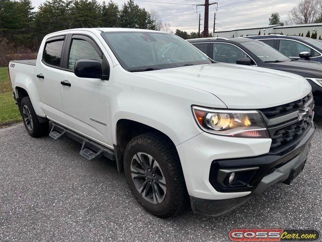 2021 Chevrolet Colorado Z71 photo 2
