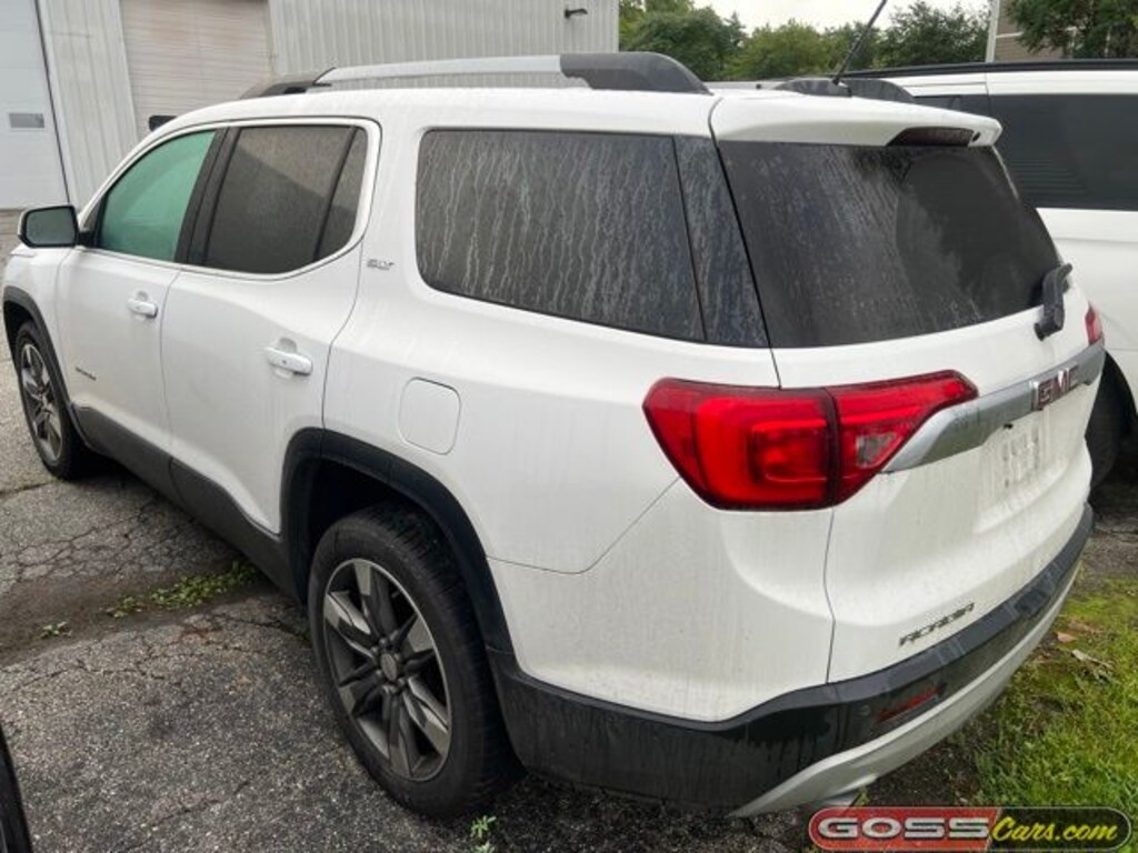 Used 2017 GMC Acadia SLT-2 SUV