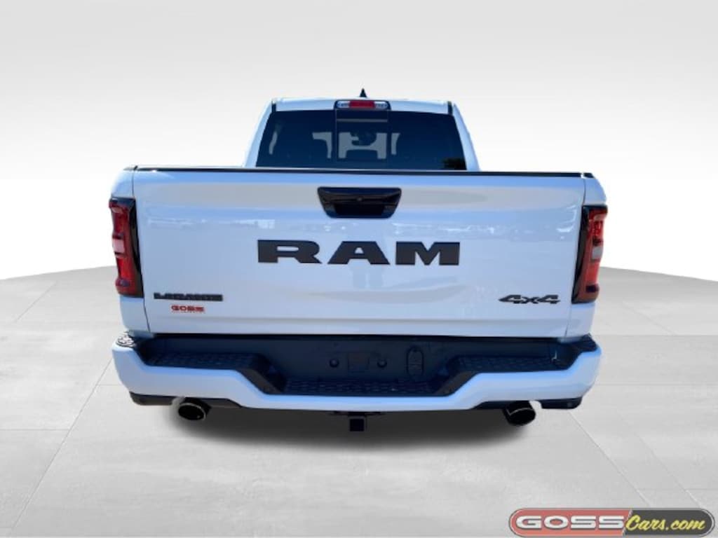 New 2026 Ram 1500 LARAMIE CREW CAB 4X4 5'7 BOX Pickup