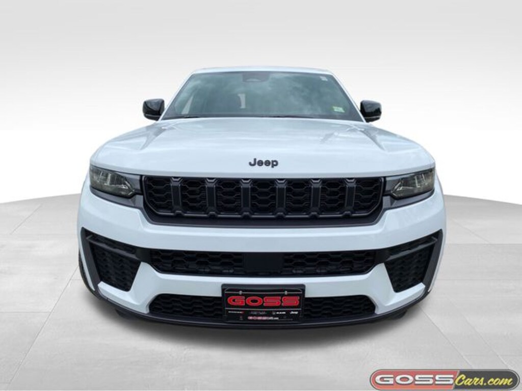 New 2026 Jeep Grand Cherokee LAREDO ALTITUDE 4X4 Sport Utility