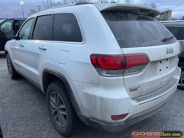 2020 Jeep Grand Cherokee Limited photo 4