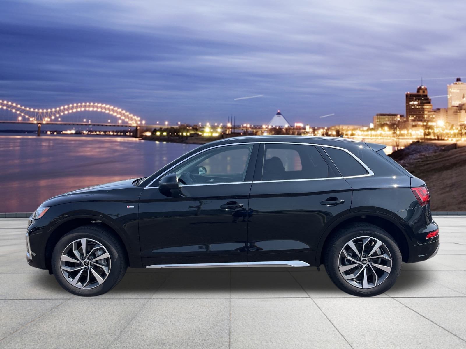 Used 2024 Audi Q5 Premium with VIN WA1GAAFY4R2152910 for sale in Memphis, TN