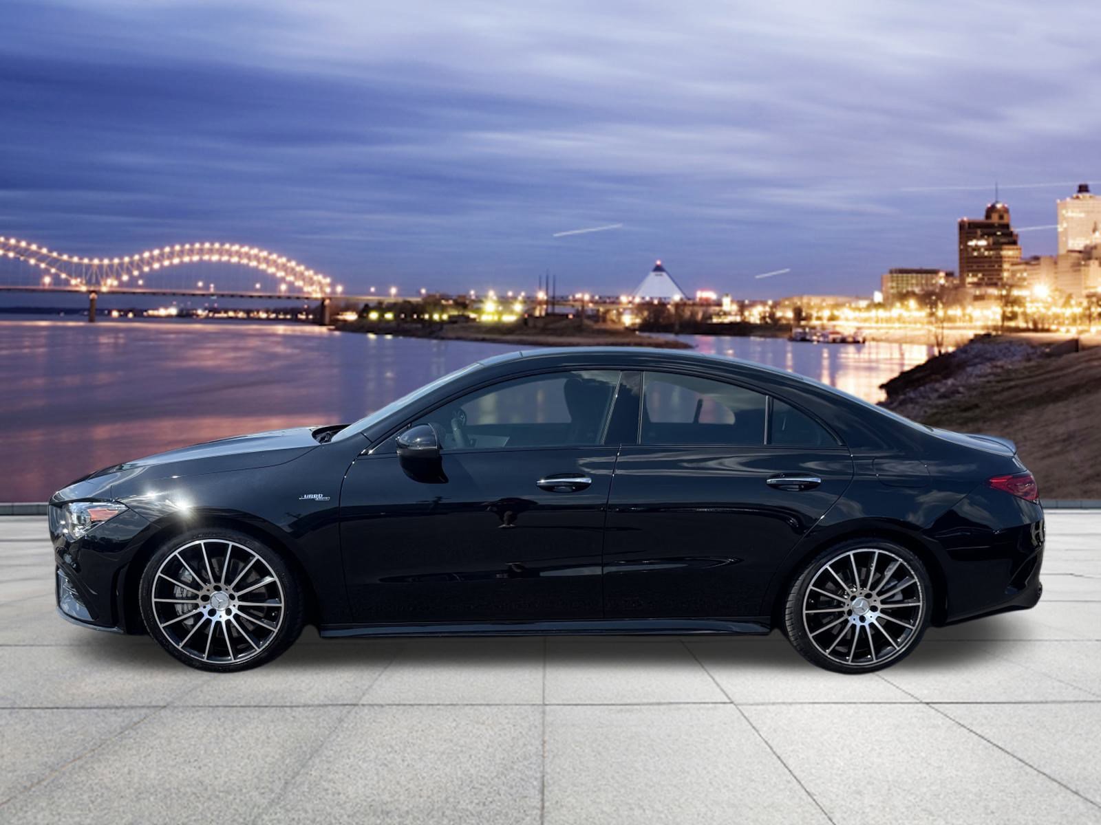 2023 Mercedes Benz CLA AMG 35 photo 2