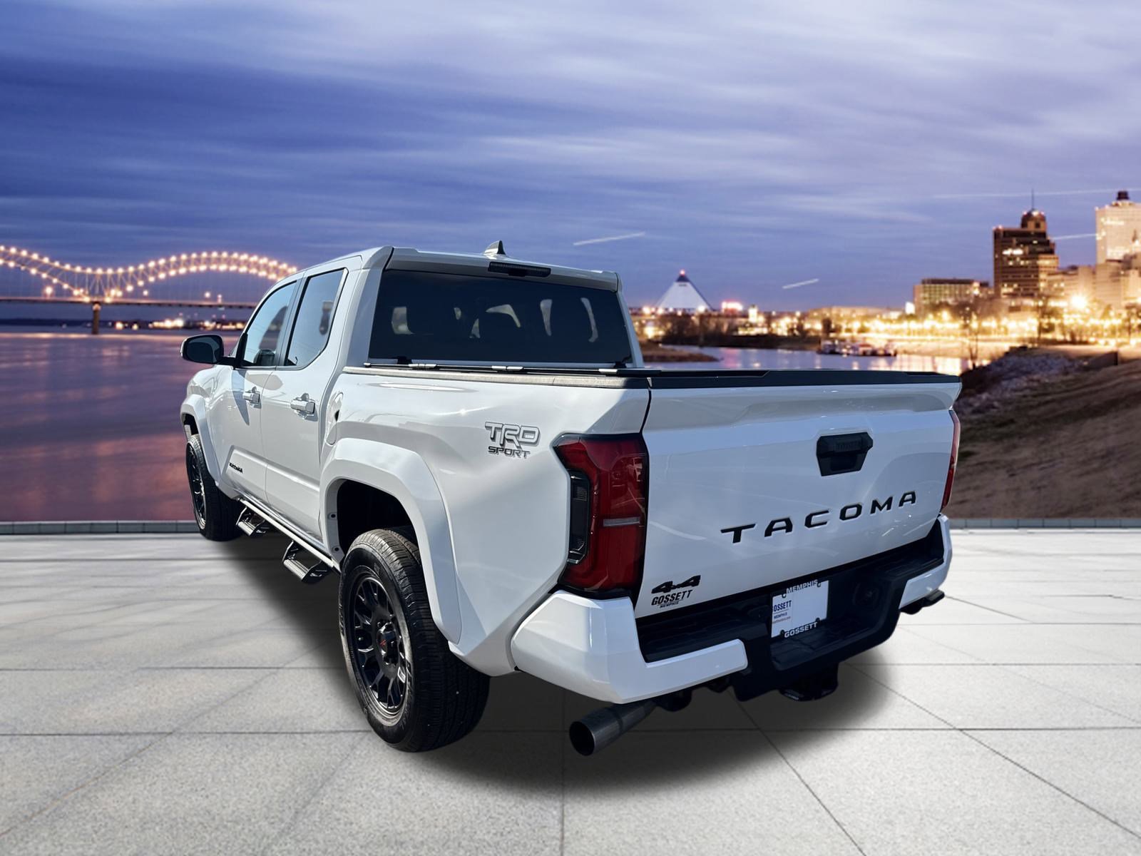 2024 Toyota Tacoma TRD Sport 4x4 photo 3