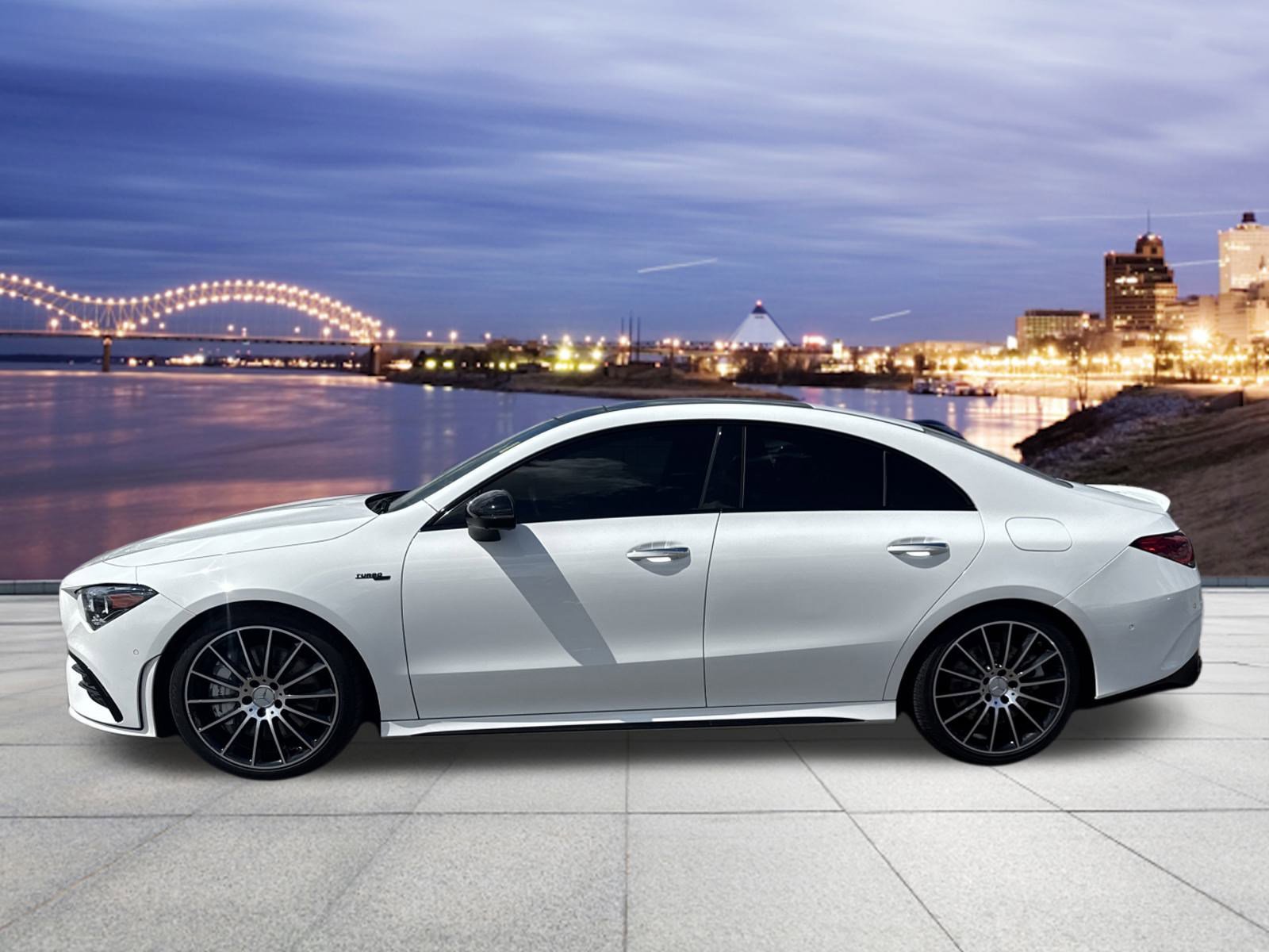 2022 Mercedes Benz CLA AMG 35 4MATIC photo 2
