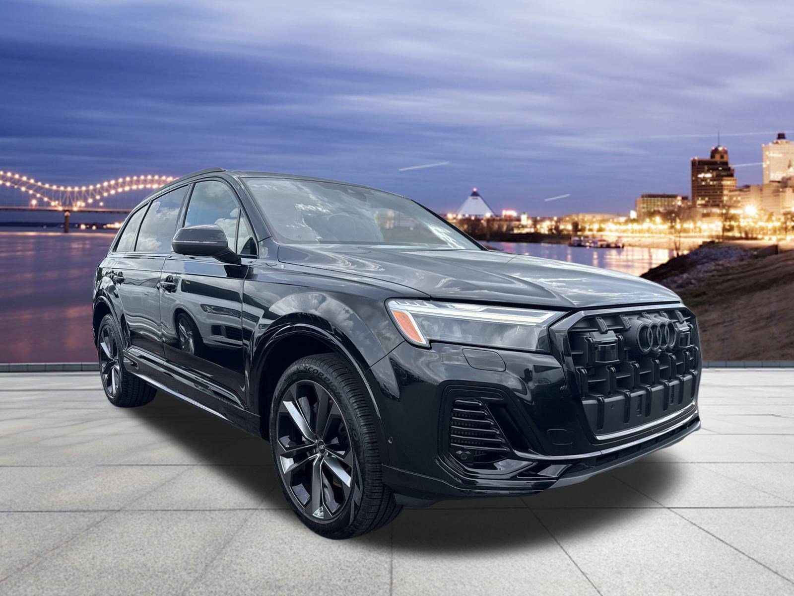 2025 Audi Q7 55 Premium Plus photo 3