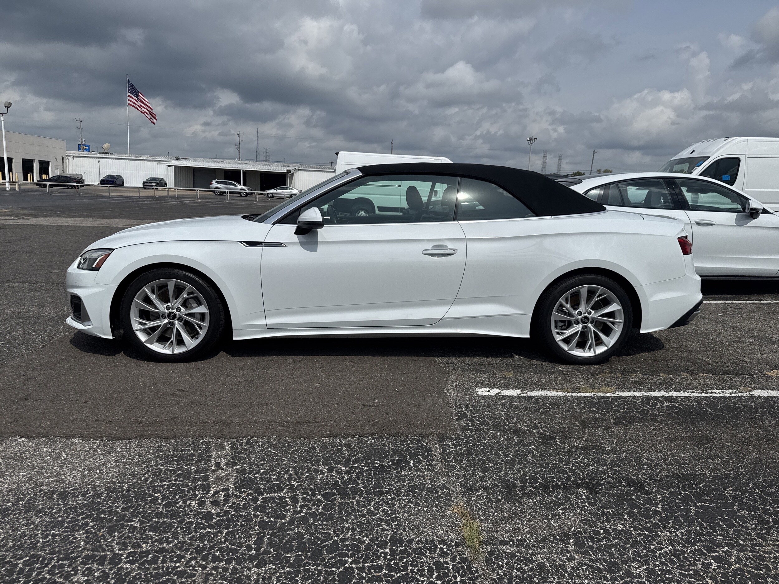 2022 Audi A5 Cabriolet Premium Plus photo 2