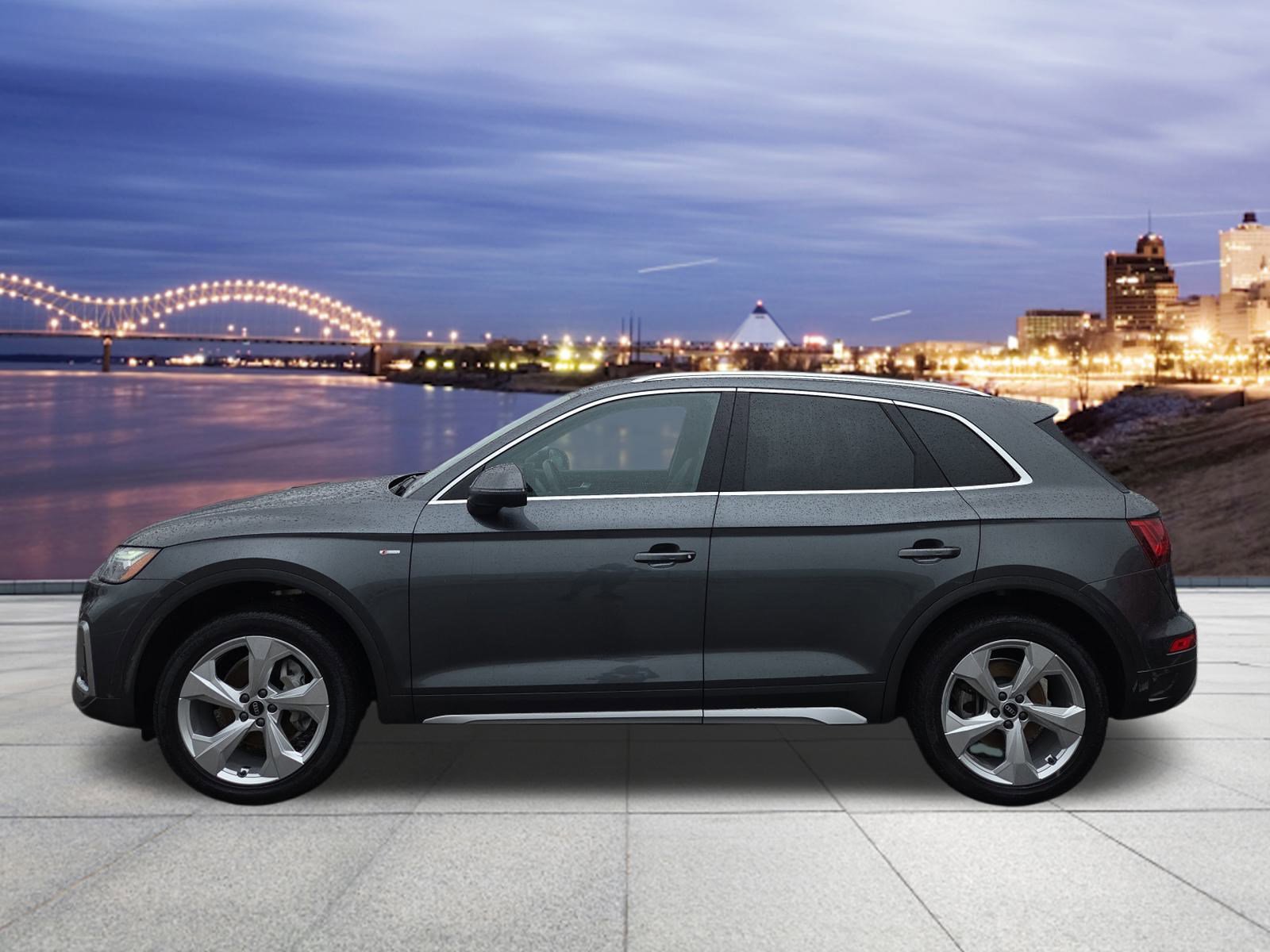 2023 Audi Q5 45 S line Premium photo 2