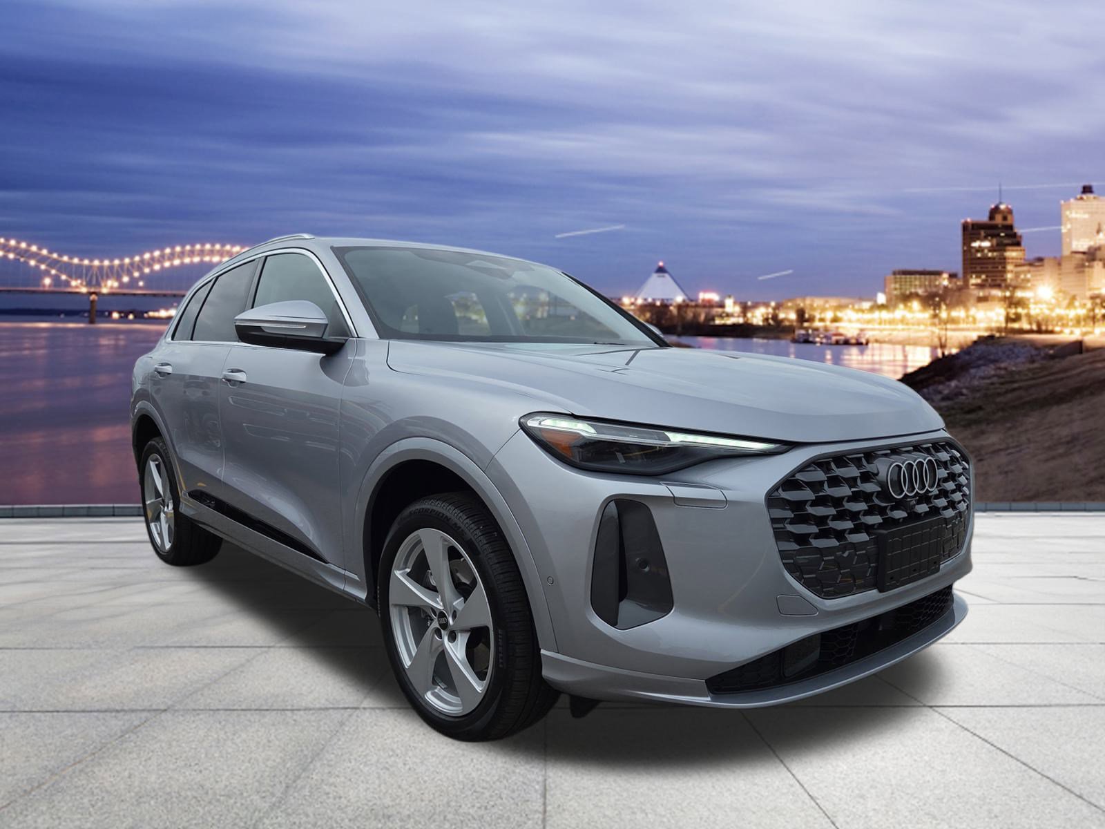 2025 Audi Q5 2.0T Premium Plus photo 3