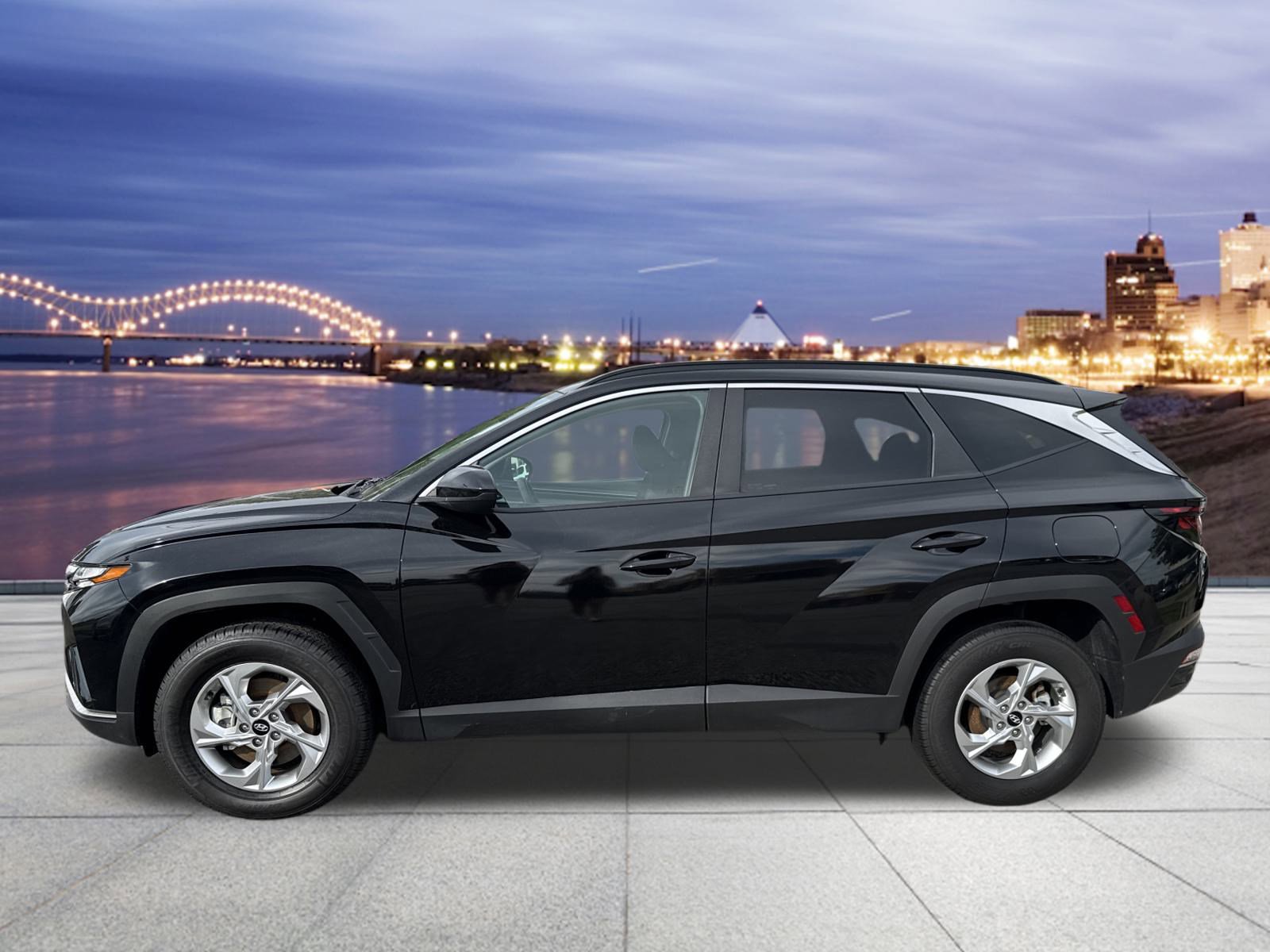 2024 Hyundai Tucson SEL photo 2