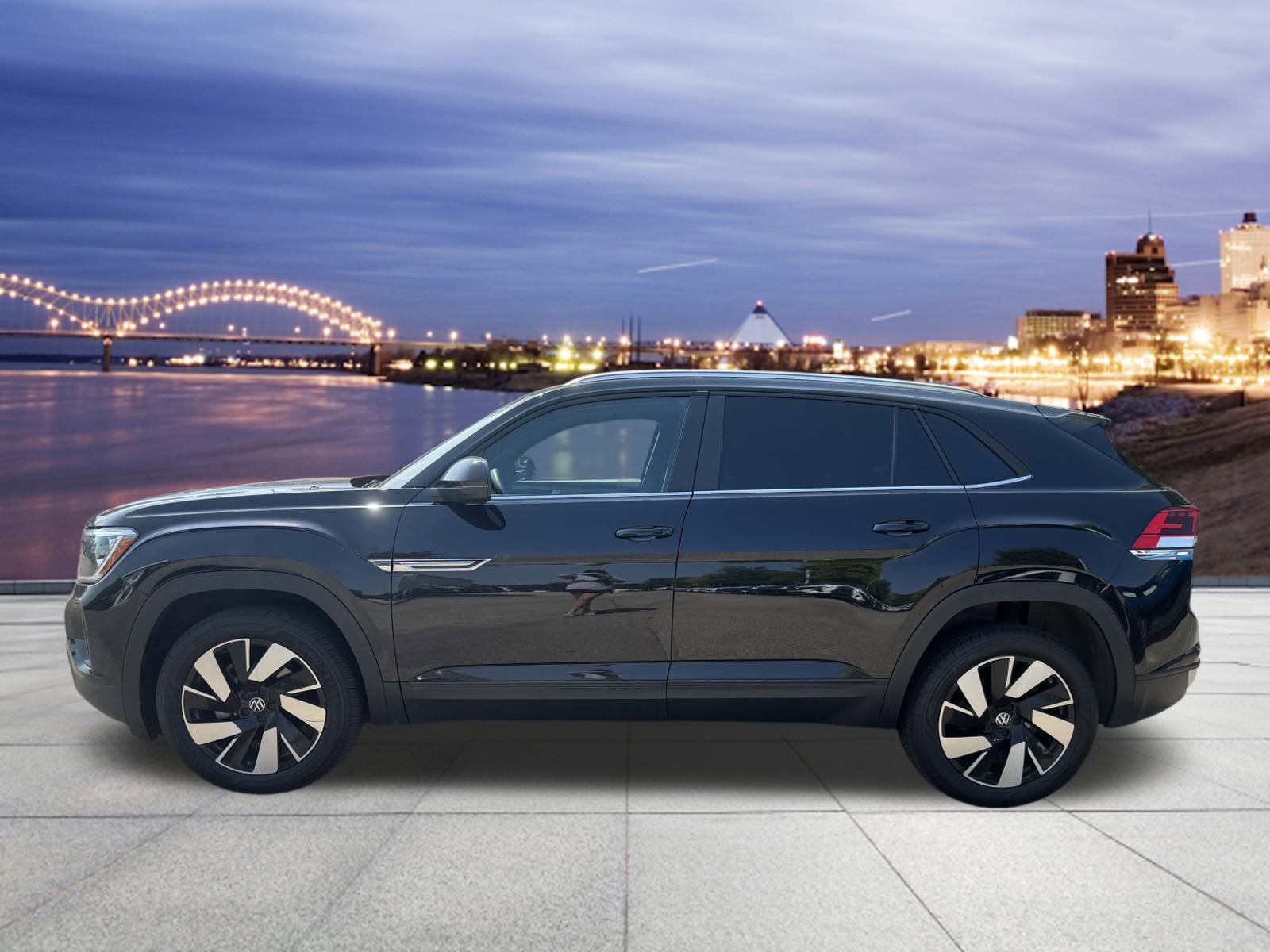 2024 Volkswagen Atlas Cross Sport SE Technology photo 2