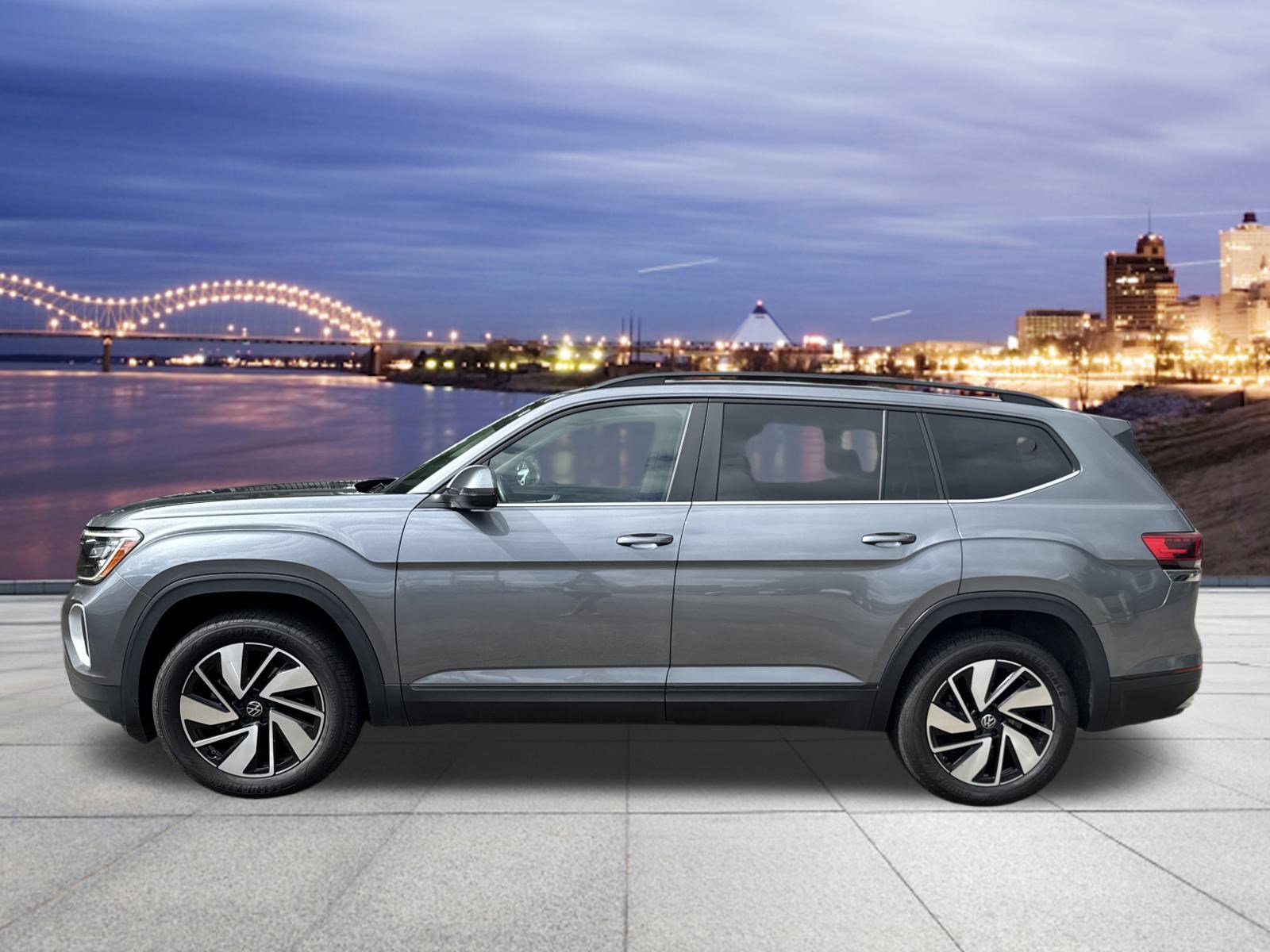 2024 Volkswagen Atlas SE Technology photo 2