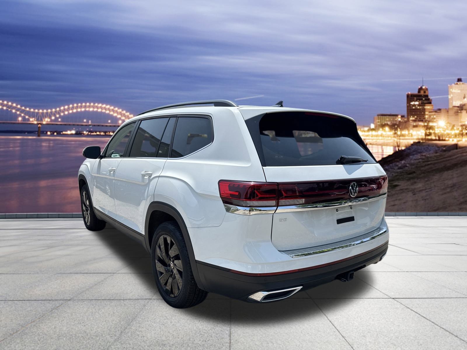 2024 Volkswagen Atlas SE Technology photo 3
