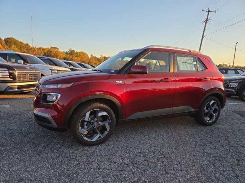 New 2026 Hyundai Venue SEL SUV