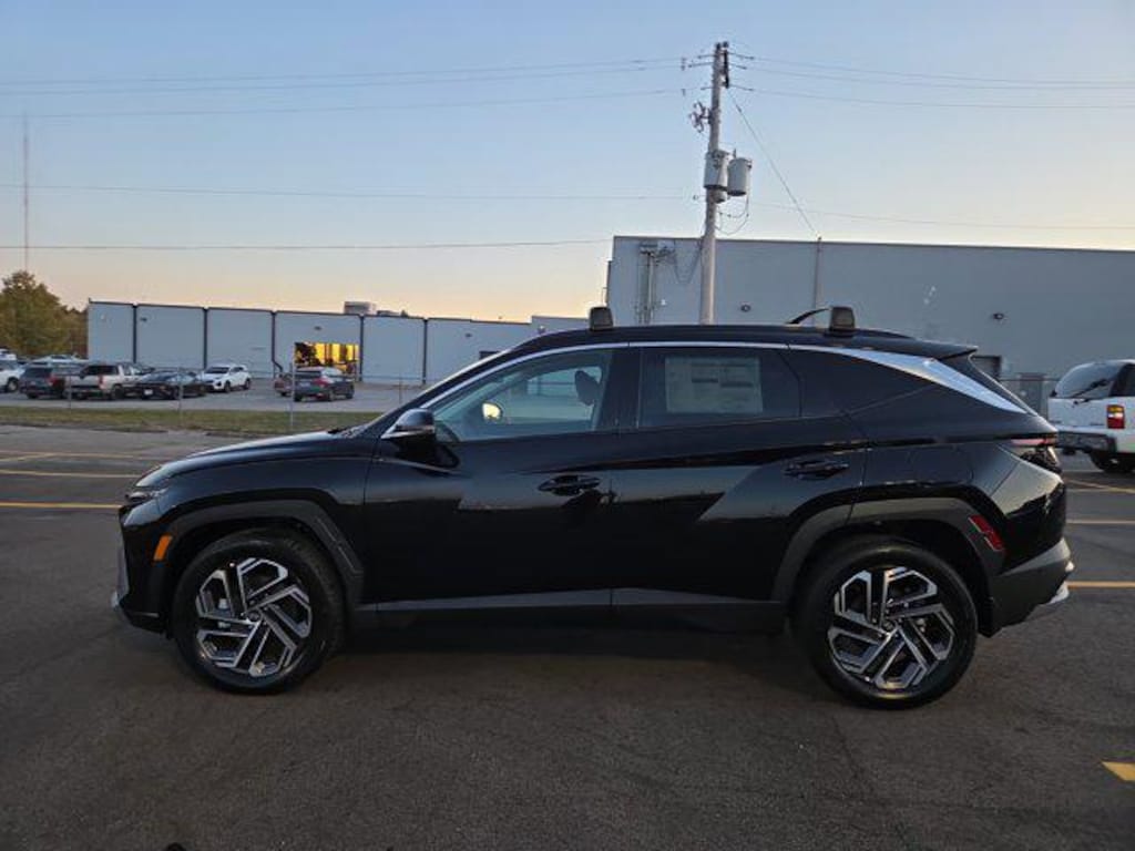 New 2026 Hyundai Tucson Hybrid Limited SUV