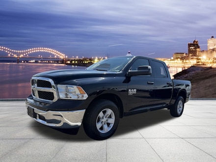 2023 Ram 1500 Classic SLT Truck Crew Cab
