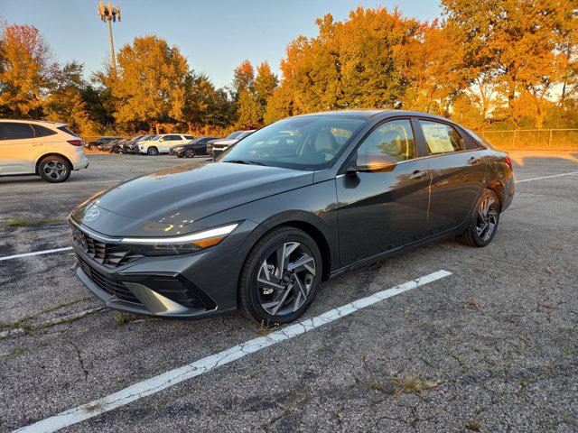 2026 Hyundai Elantra Limited's photo