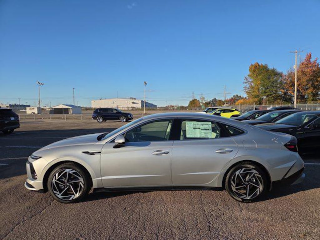New 2026 Hyundai Sonata SEL Sport Sedan