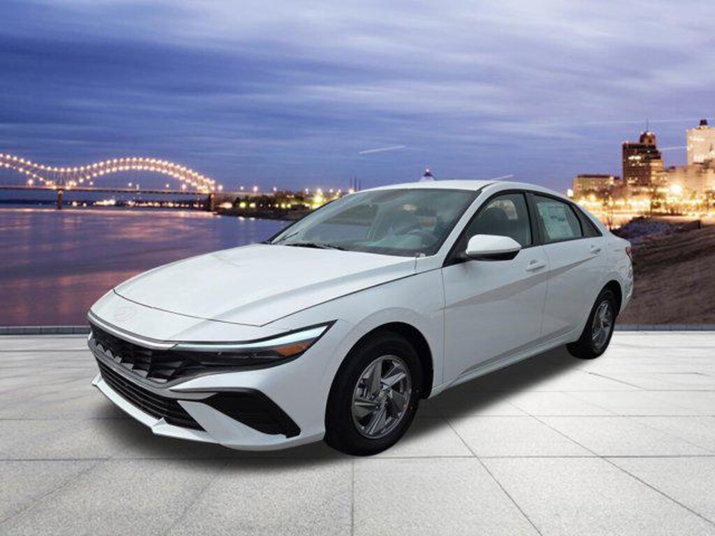 New 2026 Hyundai Elantra SE Sedan