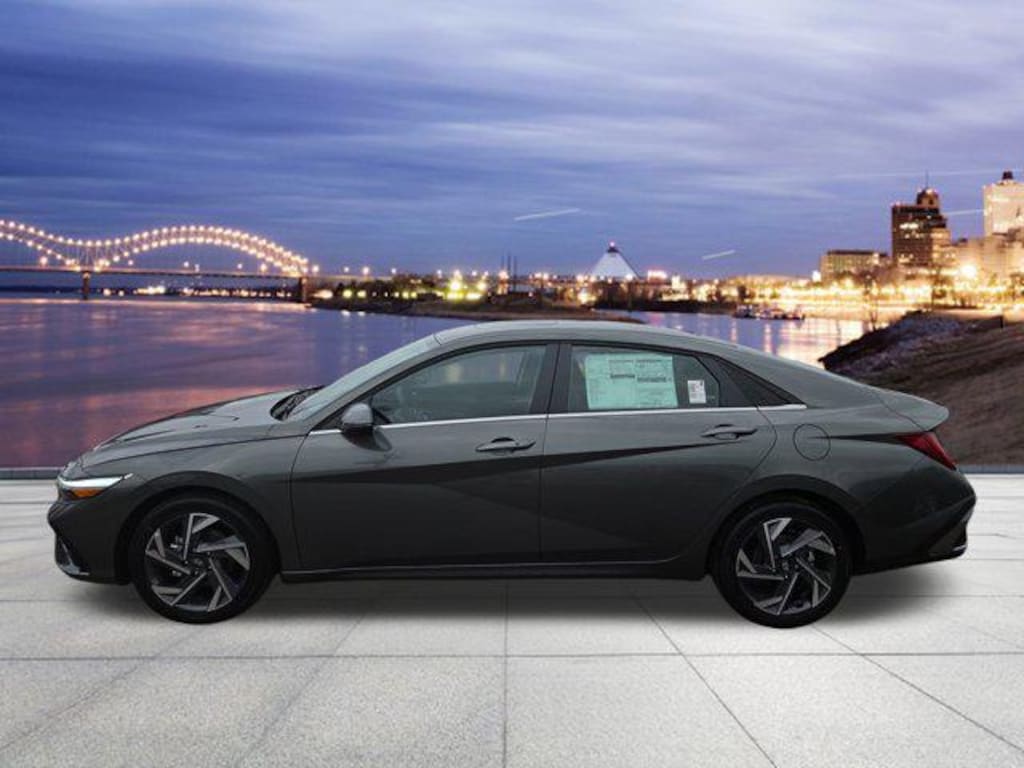 New 2026 Hyundai Elantra Limited Sedan