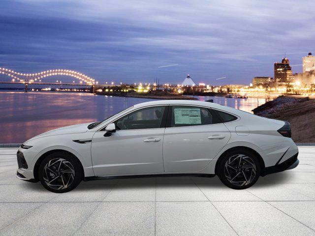 2026 Hyundai Sonata SEL Sport photo 2