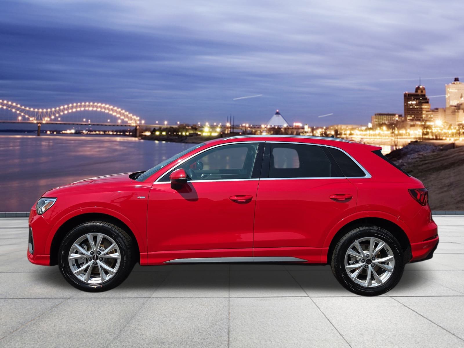 2023 Audi Q3 S line Premium photo 2