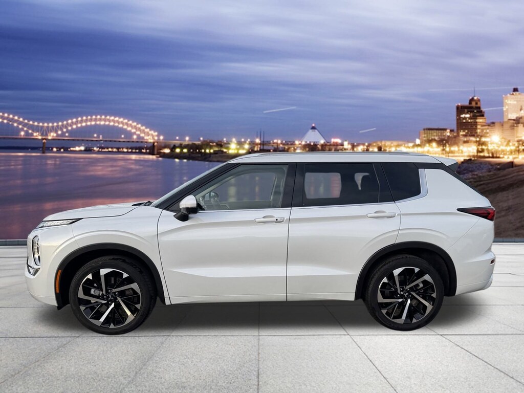 Used 2023 Mitsubishi Outlander SEL SUV