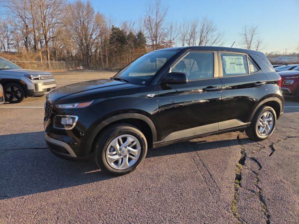 New 2026 Hyundai Venue SE SUV