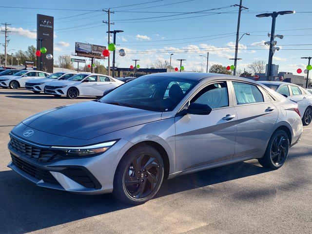 2026 Hyundai Elantra SEL's photo