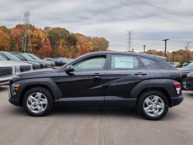 2026 Hyundai Kona SE photo 2