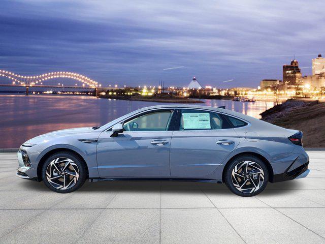 2026 Hyundai Sonata SEL Sport photo 2