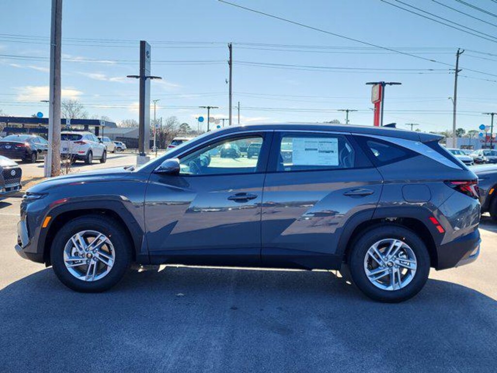 New 2026 Hyundai Tucson SE SUV