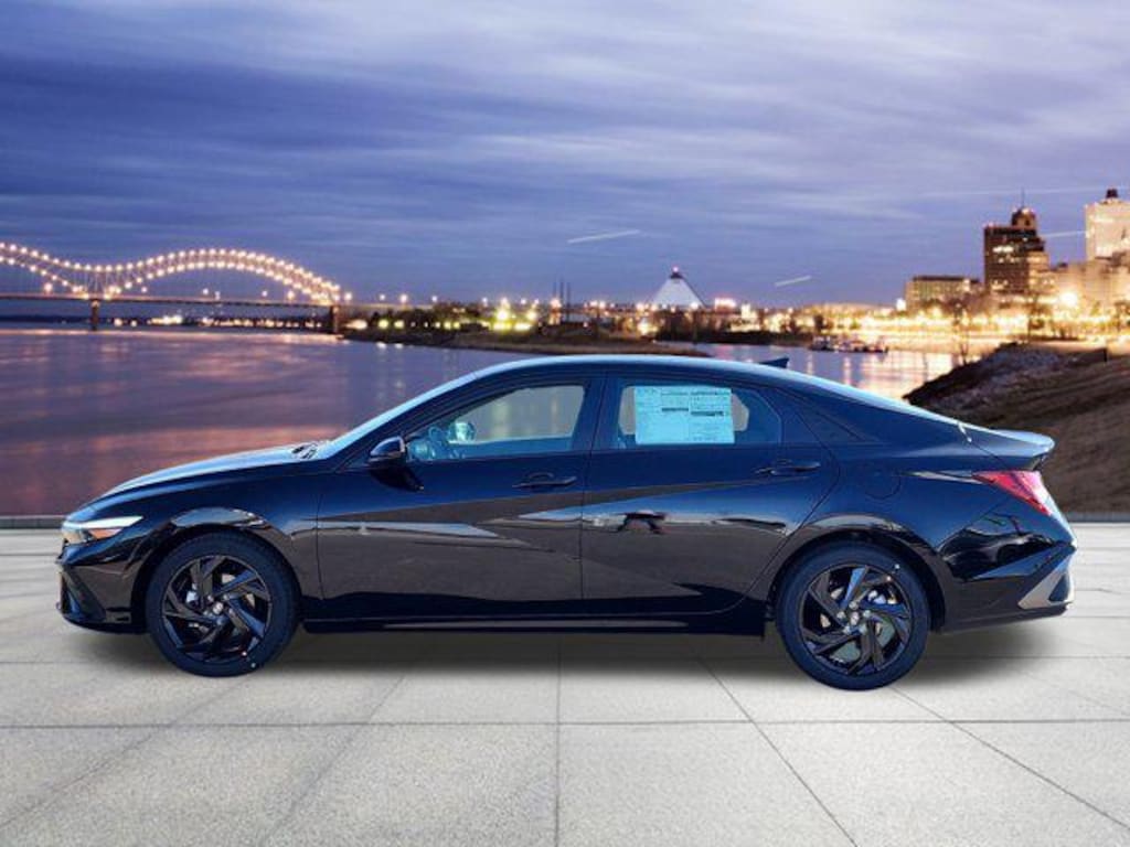 New 2026 Hyundai Elantra SEL Sport Sedan