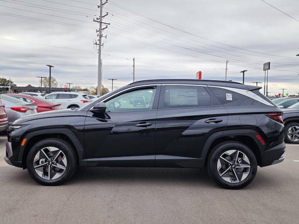 New 2026 Hyundai Tucson Hybrid SEL SUV