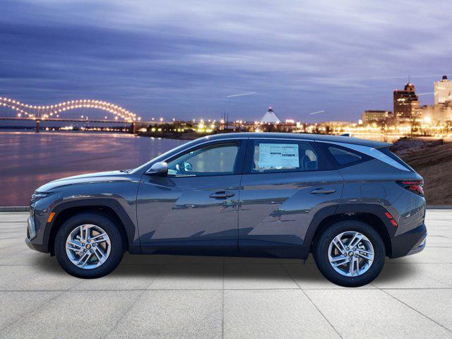 2026 Hyundai Tucson SE photo 2