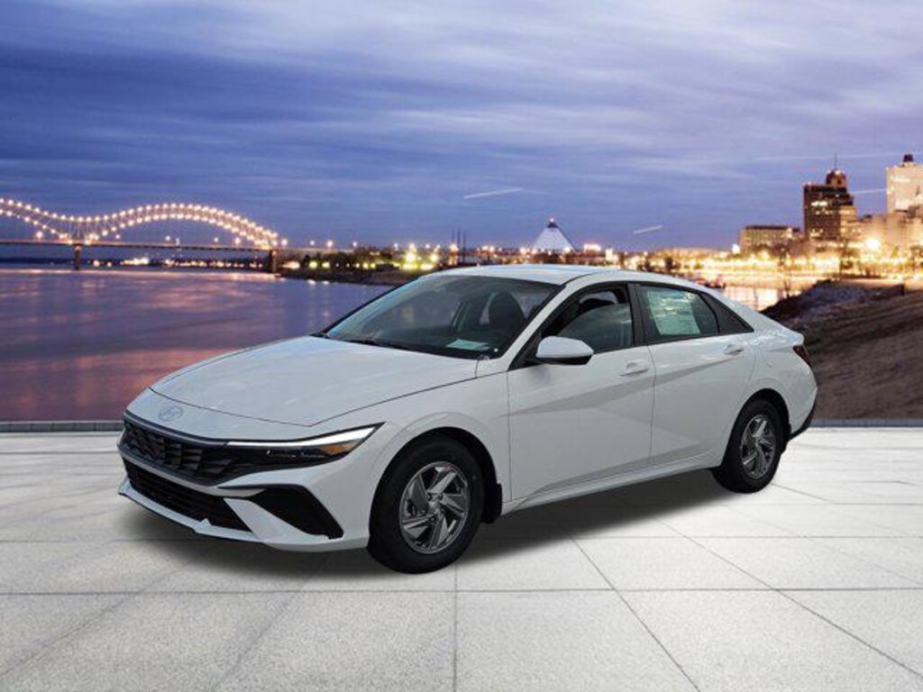 New 2026 Hyundai Elantra SE Sedan