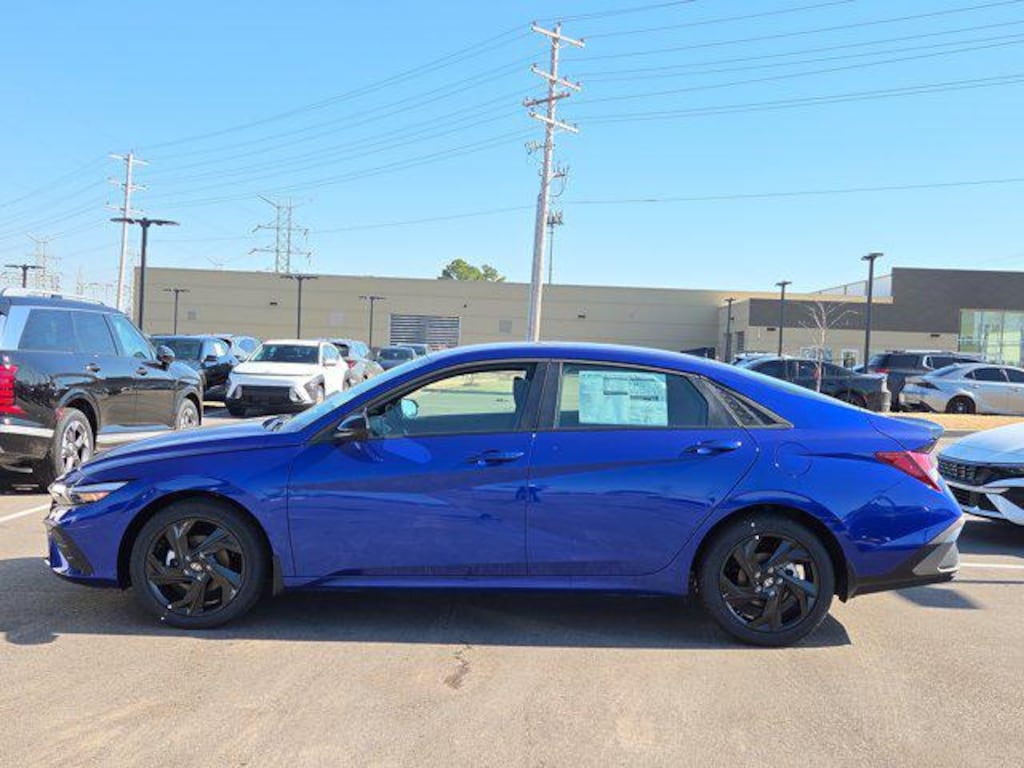 New 2026 Hyundai Elantra SEL Sport Sedan