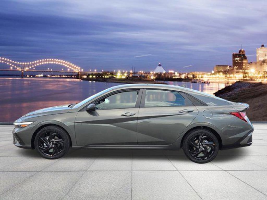 New 2026 Hyundai Elantra SEL Sport Sedan