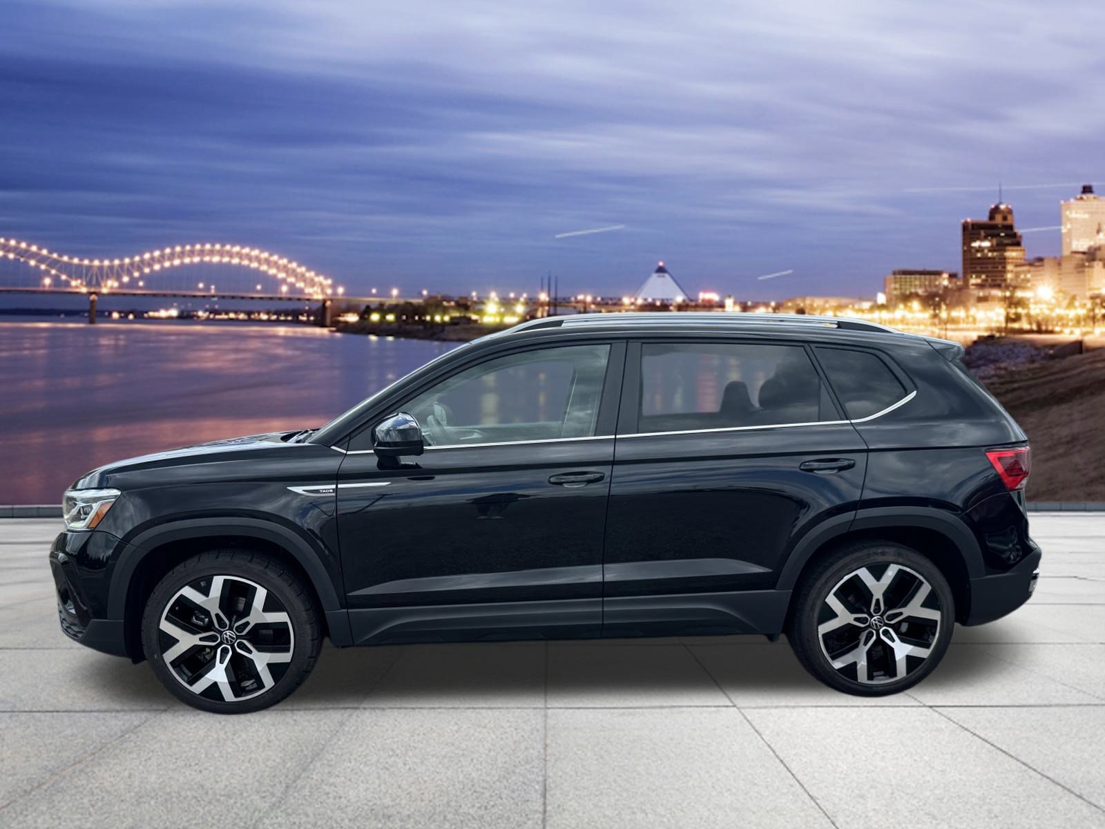 2022 Volkswagen Taos SEL photo 2